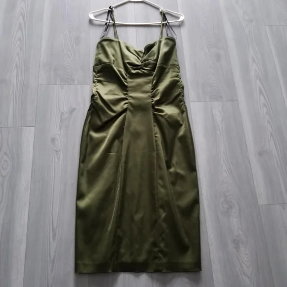 Xscape | Dresses | Xscape Satin Green Party Dress | Poshmark Xscape | Dresses | Xscape Satin Green Party Dress | Poshmark